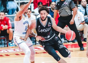 Cerrado revés de los Gigantes ante los Vaqueros