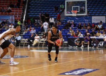 BSN: Carolina remonta y se apunta su tercer triunfo en línea￼