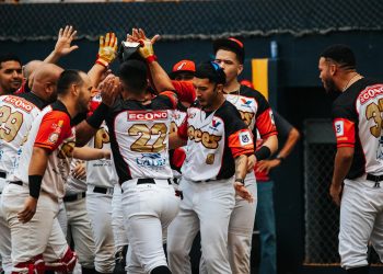 Al tercer encuentro los Peces Voladores y los Toritos en la final de la Doble A