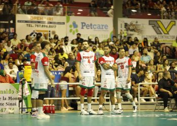 Tercera derrota al hilo para los campeones Changos de Naranjito