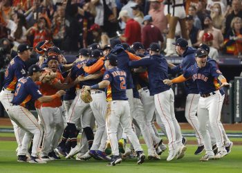 ASTROS SE CORONAN EN LA SERIE MUNDIAL 2022