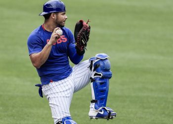 LATINOS ENCABEZAN A LOS RECEPTORES EN EL MERCADO DE AGENTES LIBRES DE LA MLB