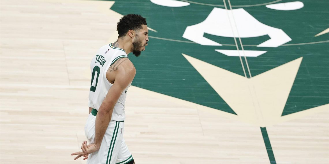 TATUM BRILLA CON 43 PUNTOS Y LOS CELTICS OBTIENEN SU SEXTA VICTORIA SEGUIDA