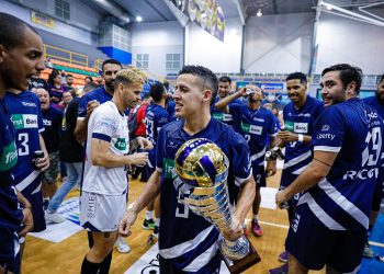 METS REGRESAN A LA CIMA DE LA LVSM