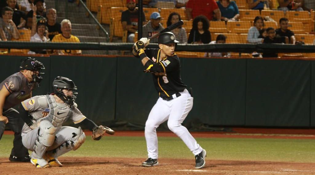 CAROLINA TOMA VENTAJA DE 3-2 EN LA FINAL DE LA LBPRC