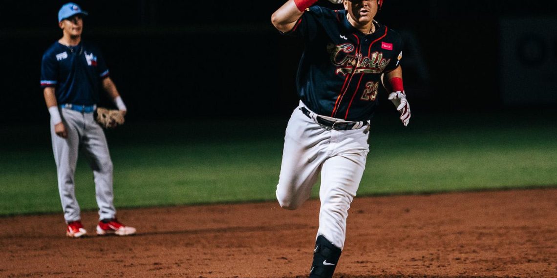 JONATHAN MORALES ES EL LÍDER DE BATEO DE LAS SEMIFINALES DE LA INVERNAL