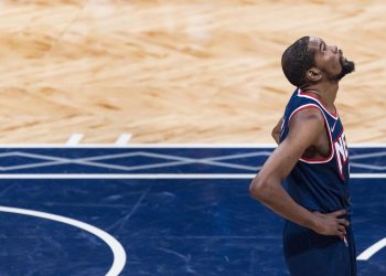 KEVIN DURANT ESTARÁ FUERA AL MENOS DOS SEMANAS MÁS