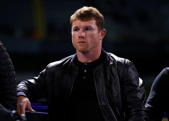 CANELO ÁLVAREZ ANUNCIA QUE PELEARÁ EN JALISCO EN MAYO