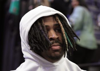 NBA SUSPENDE A JA MORANT 8 JUEGOS POR SU VÍDEO CON UN ARMA