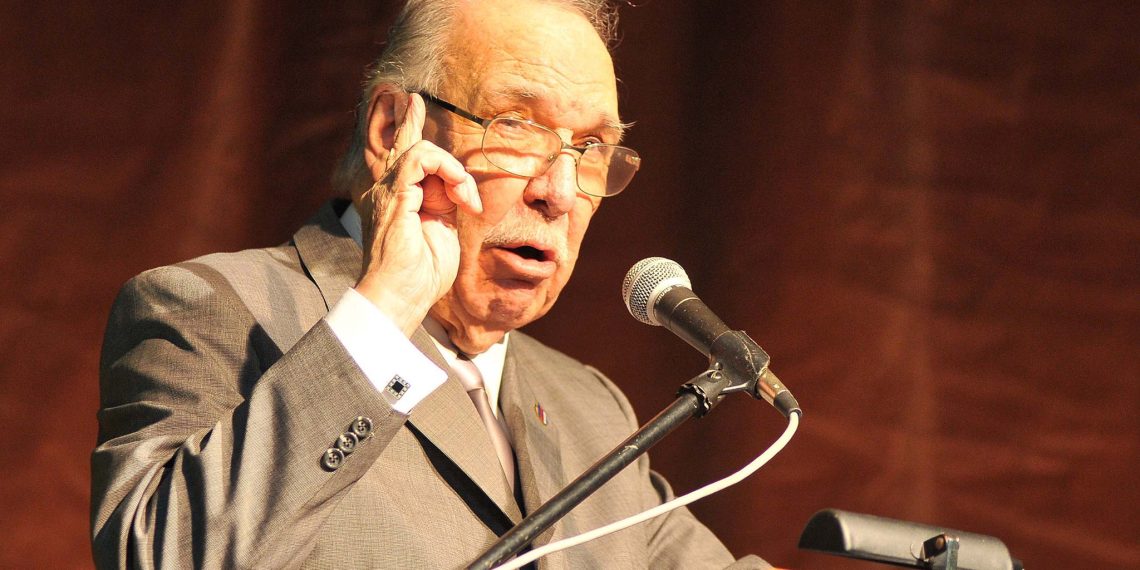 Osvaldo Gil y otros 15 deportistas al Recinto de Inmortales del Béisbol Superior